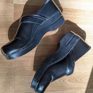 Dansko  Black Leather Professional Clog -  EU 38